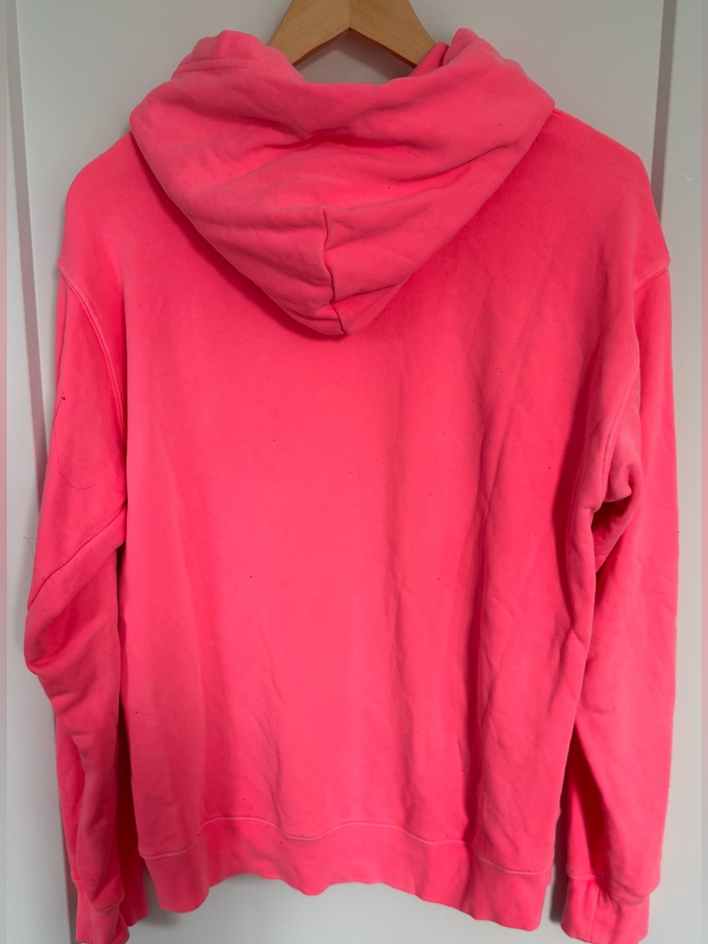Aritzia Pink Hoodie Sweatshirt - Picture 2 of 3